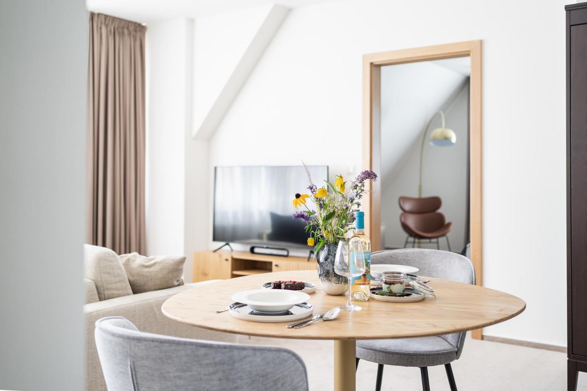 Apartments By Prague City Golf Экстерьер фото