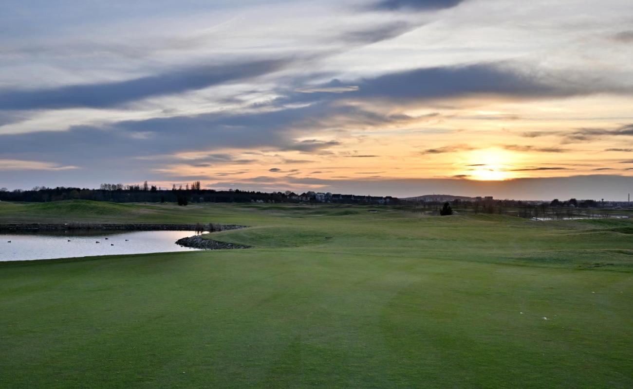 Apartments By Prague City Golf Экстерьер фото